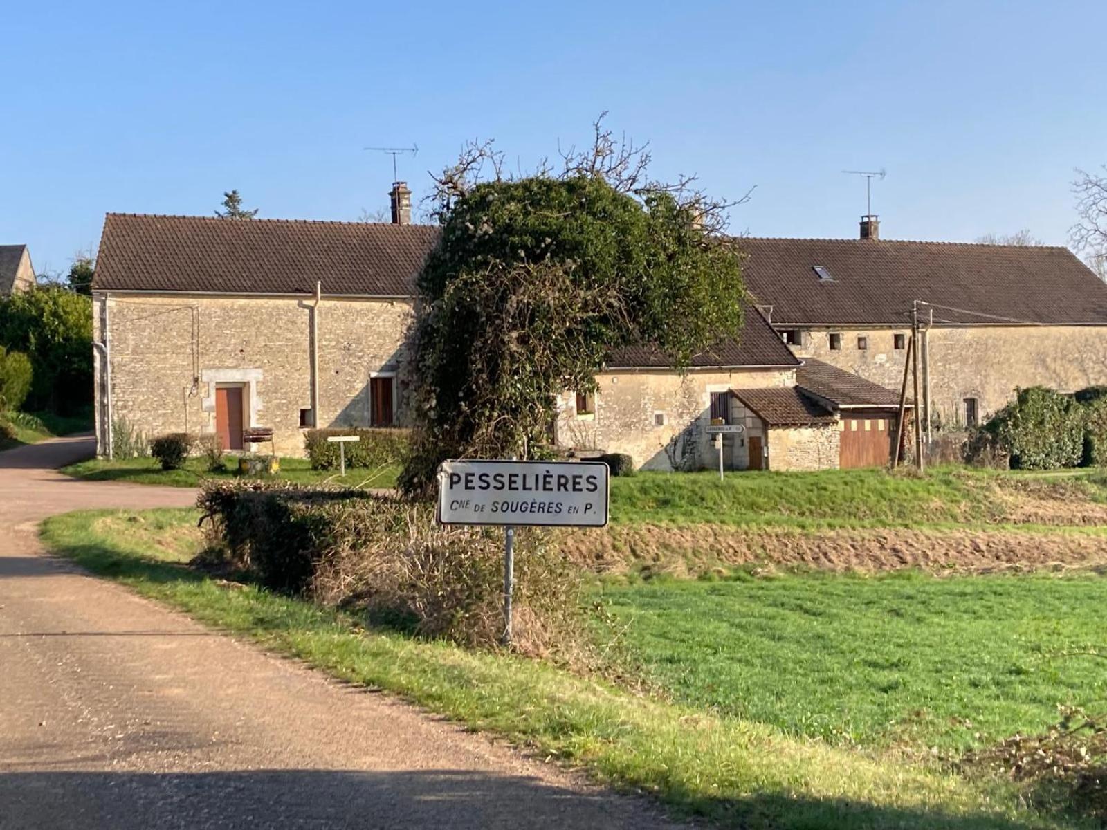 Villa Longere Campagne 10 Pers. Proche Guedelon Sougeres-en-Puisaye Exterior foto